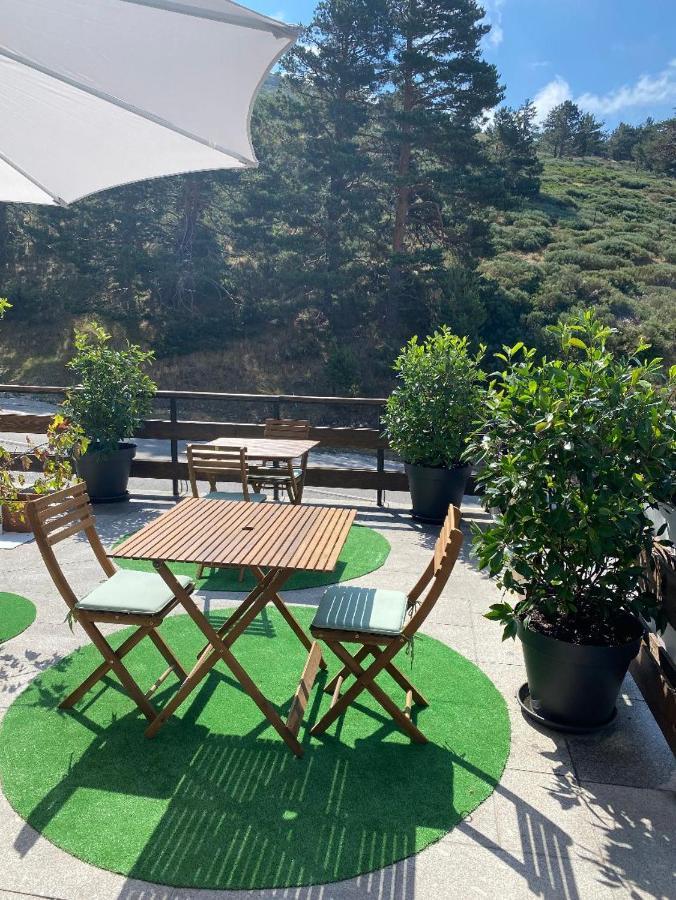 Corzo Hotel Cercedilla Ngoại thất bức ảnh